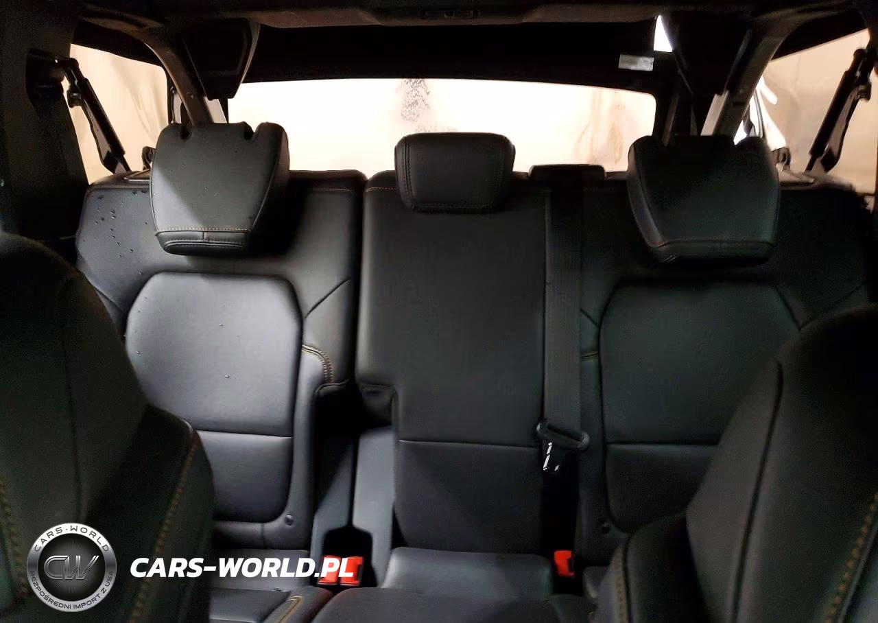 2021 Ford Bronco Base VIN:1FMEE5DH6MLA61356 - 10