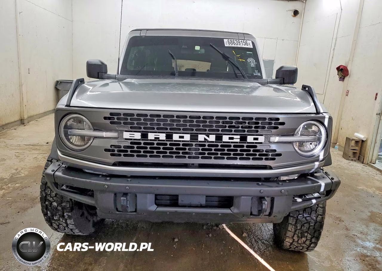 2021 Ford Bronco Base VIN:1FMEE5DH6MLA61356 - 5