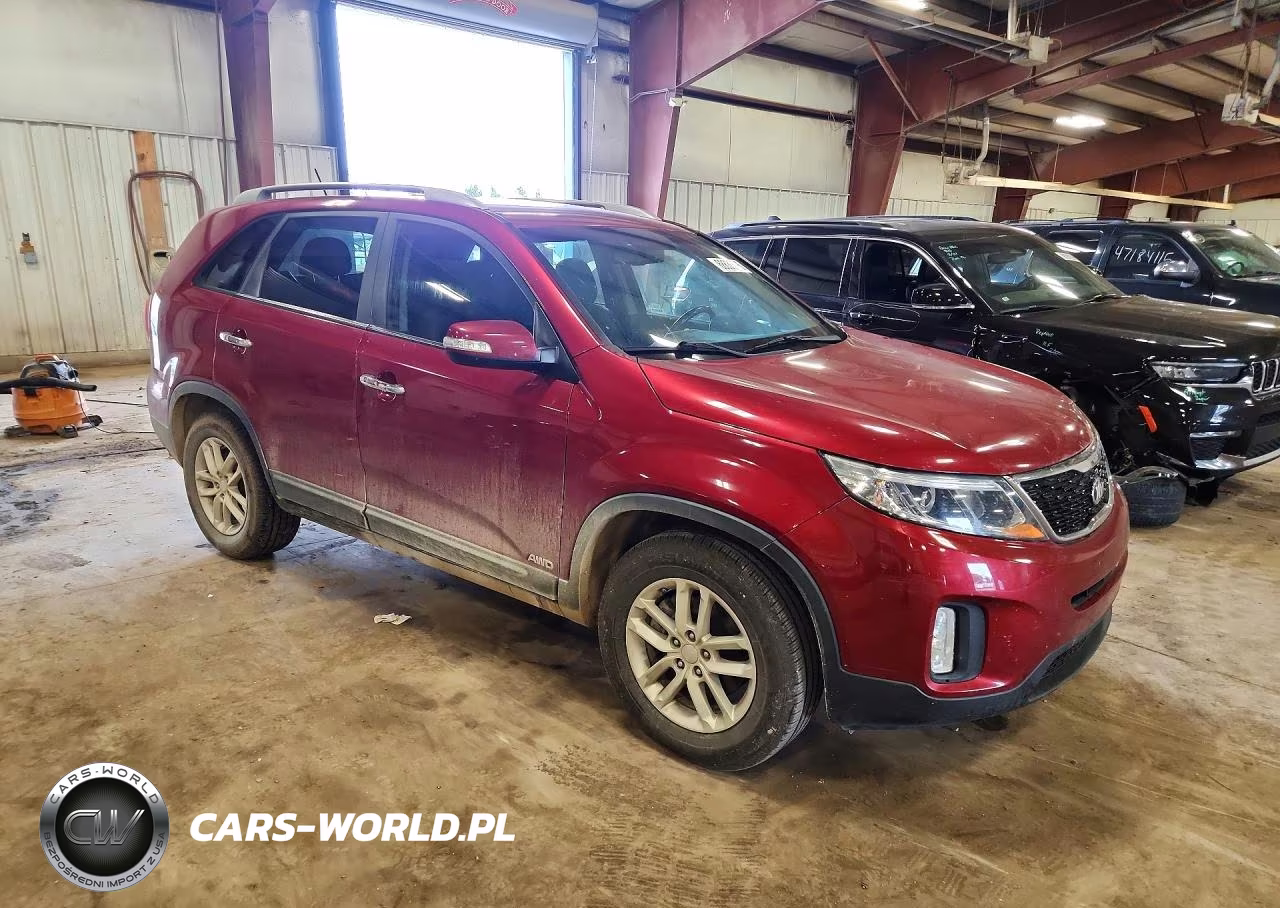 2014 Kia Sorento Lx VIN:5XYKTDA65EG516088 - 4