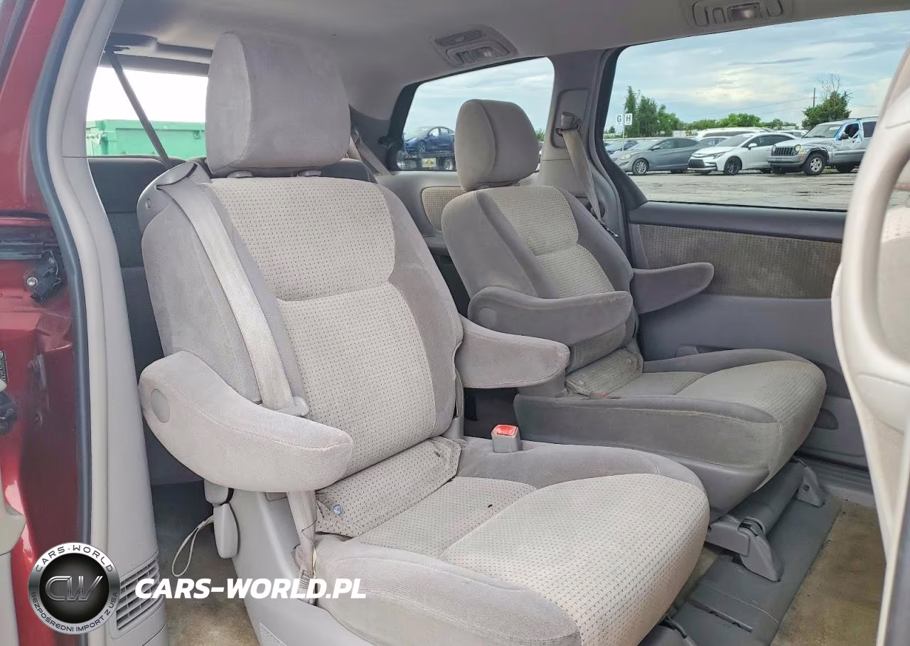 2009 Toyota Sienna Le 7-Passenger VIN:5TDZK23C19S238968 - 11