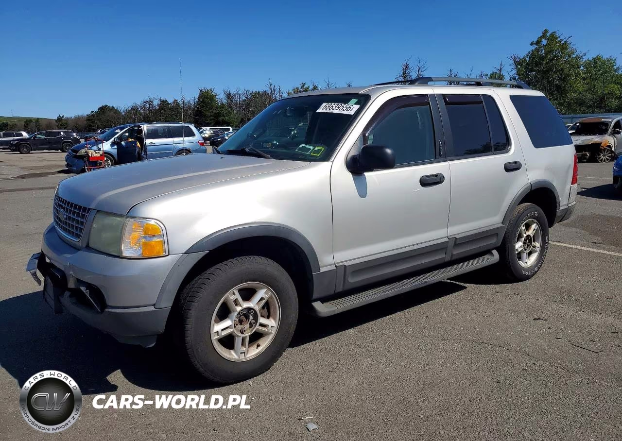 2003 Ford Explorer Xlt