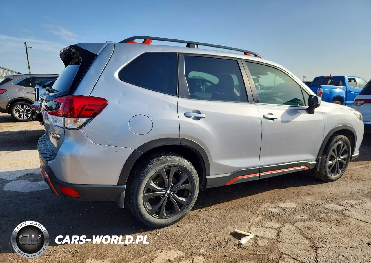 2022 Subaru Forester Sport VIN:JF2SKAJC9NH512965 - 3