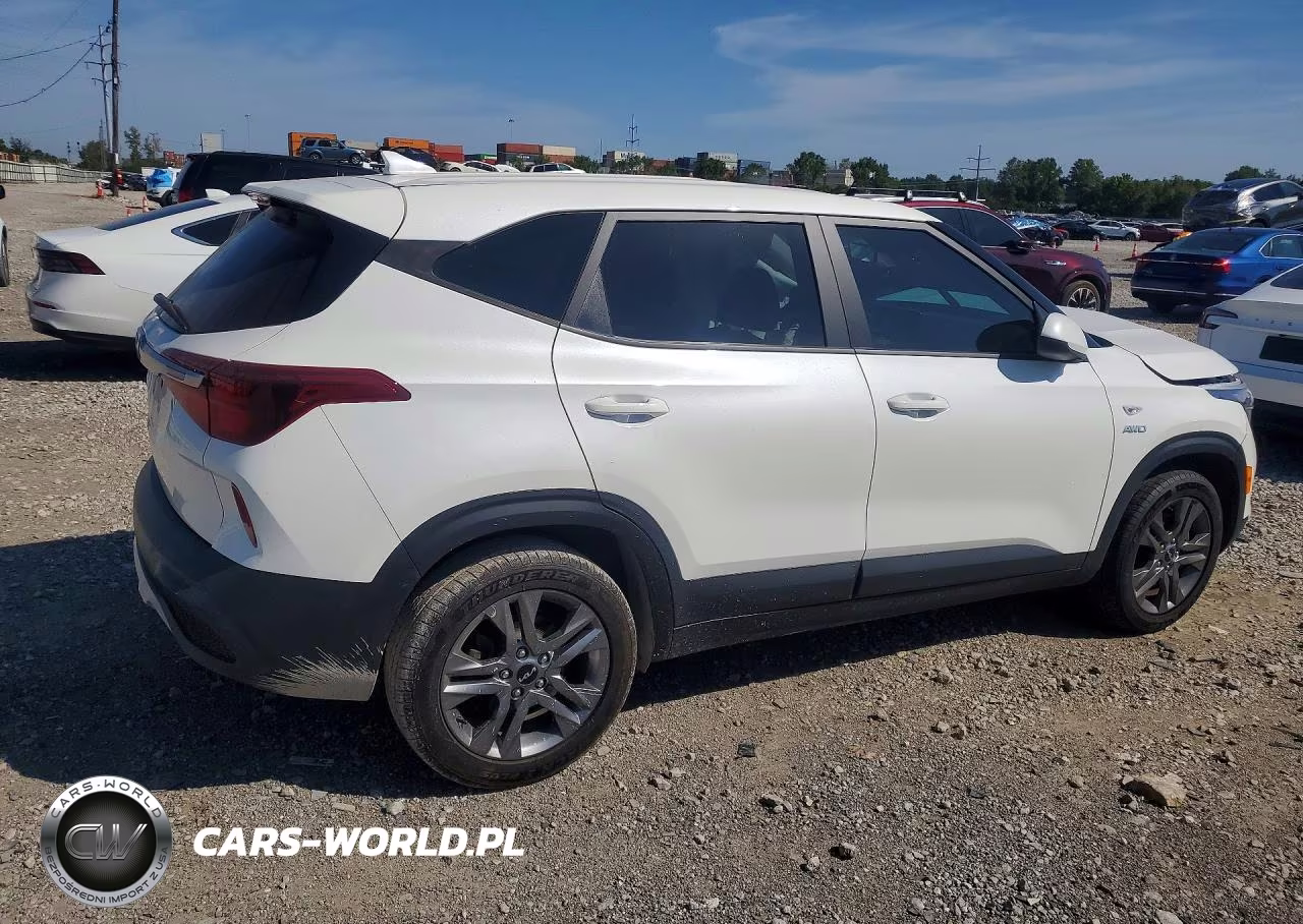 2022 Kia Seltos Lx VIN:KNDEPCAA6N7331125 - 3