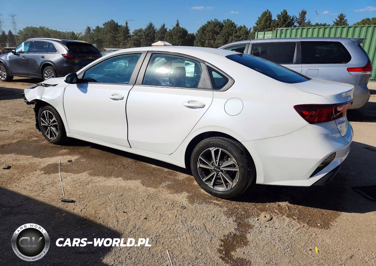 2024 Kia Forte Lxs VIN:3KPF24AD3RE782876 - 2