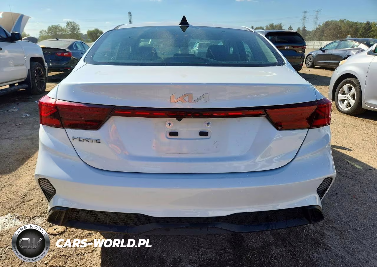 2024 Kia Forte Lxs VIN:3KPF24AD3RE782876 - 6