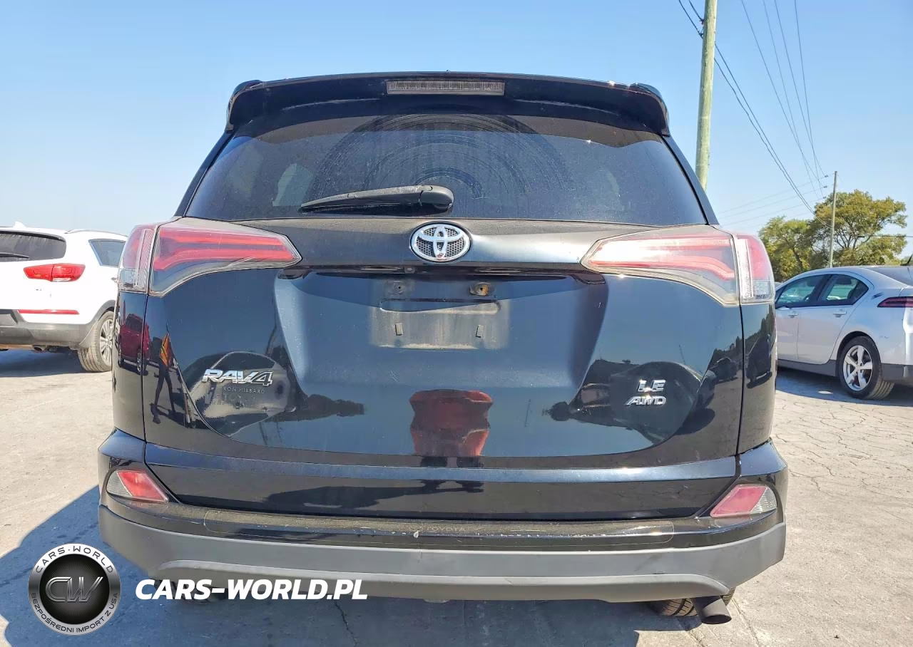 2017 Toyota Rav4 Le VIN:2T3BFREV8HW551204 - 6