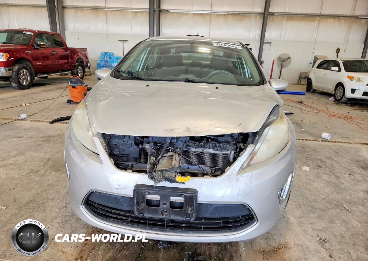 2012 Ford Fiesta Sel VIN:3FADP4CJ8CM115087 - 5