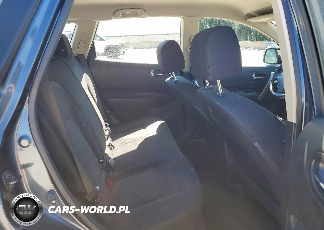 2015 Nissan Rogue Select S VIN:JN8AS5MV2FW754335 - 11