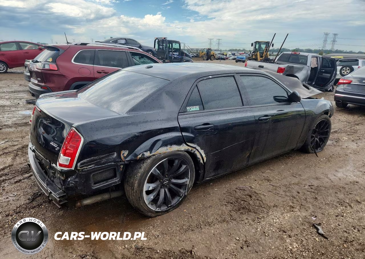 2011 Chrysler 300C VIN:2C3CA6CT2BH536485 - 3