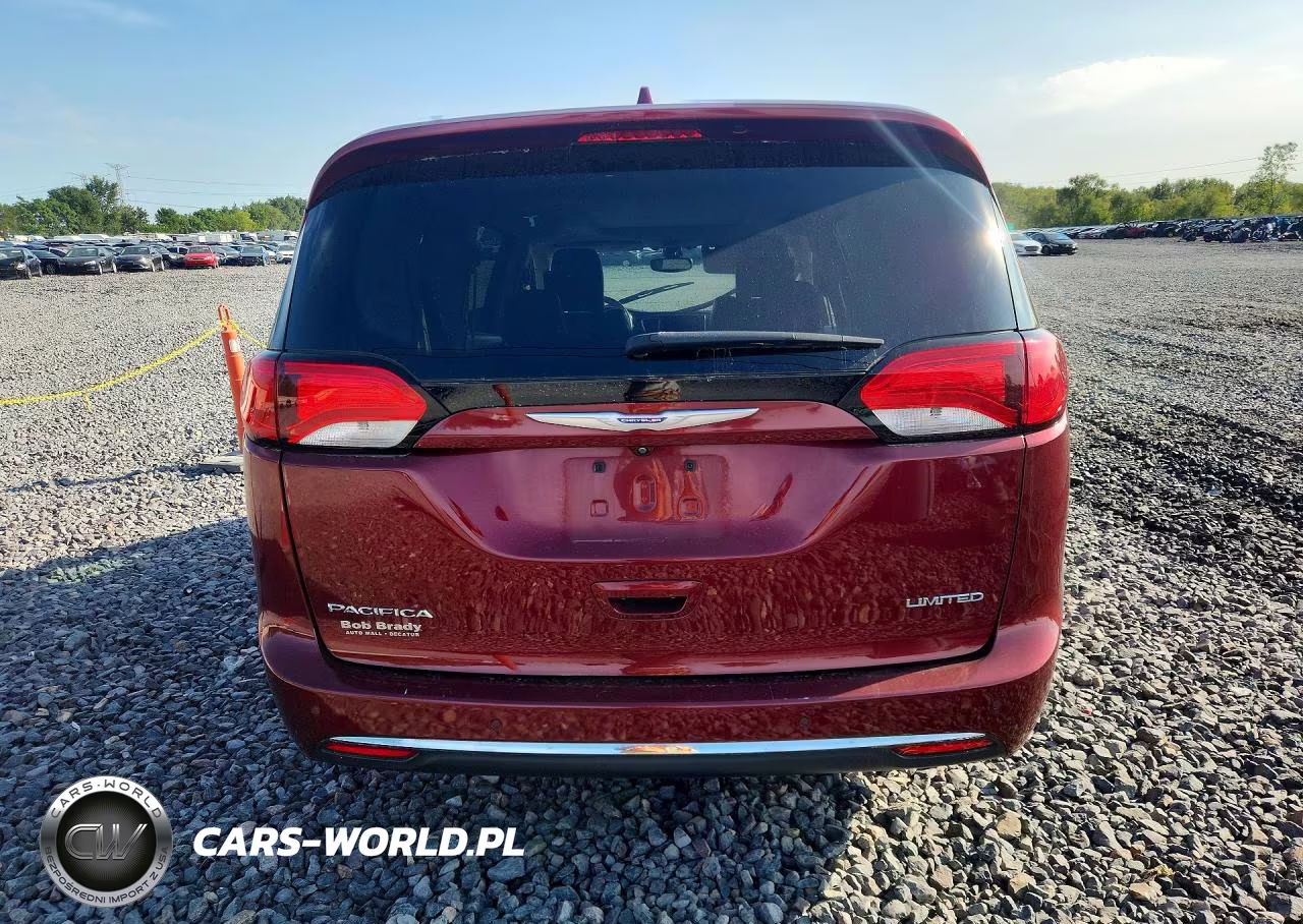 2018 Chrysler Pacifica Limited VIN:2C4RC1GG8JR251573 - 6