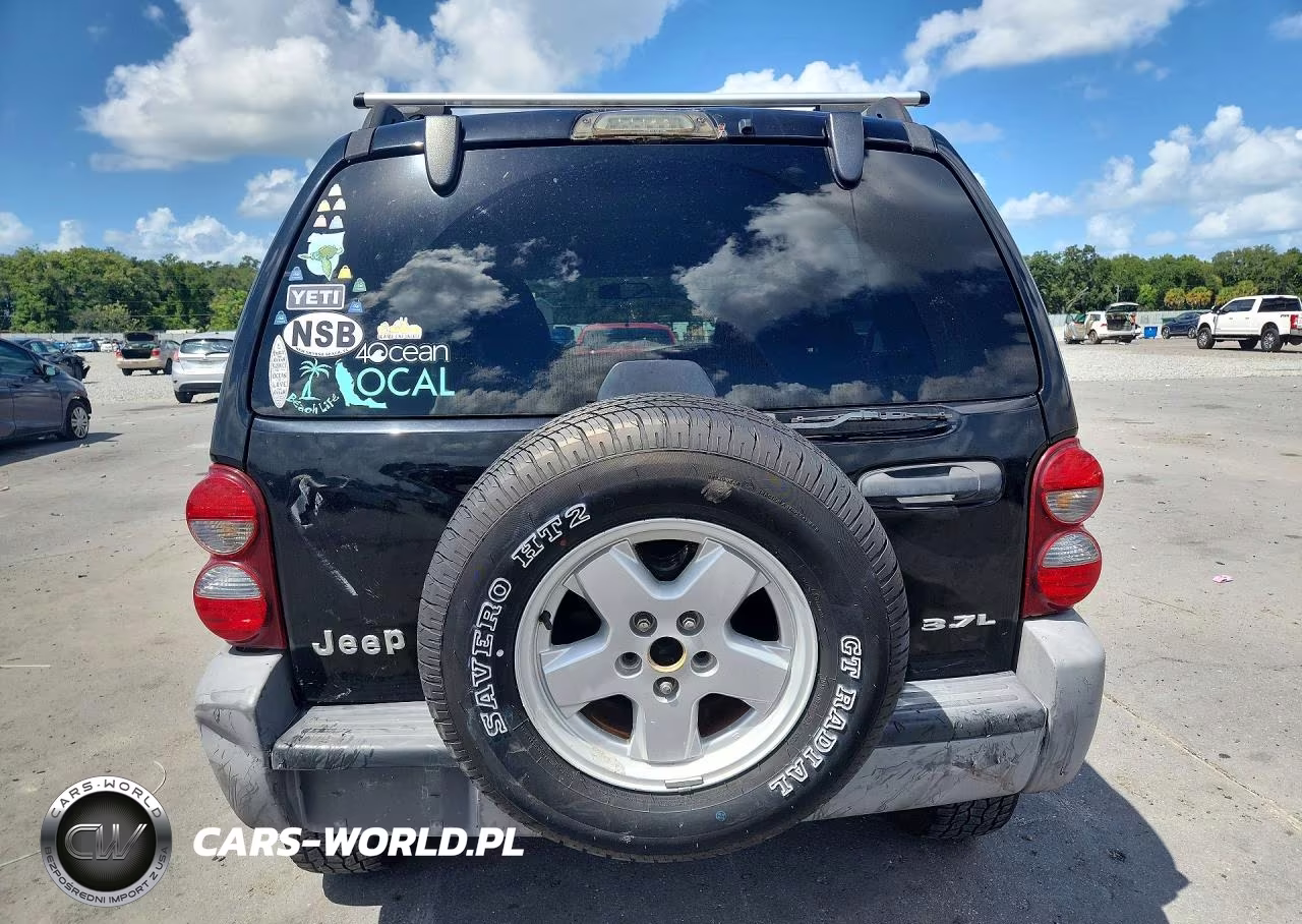 2005 Jeep Liberty Sport VIN:1J8GK48KX5W516496 - 6