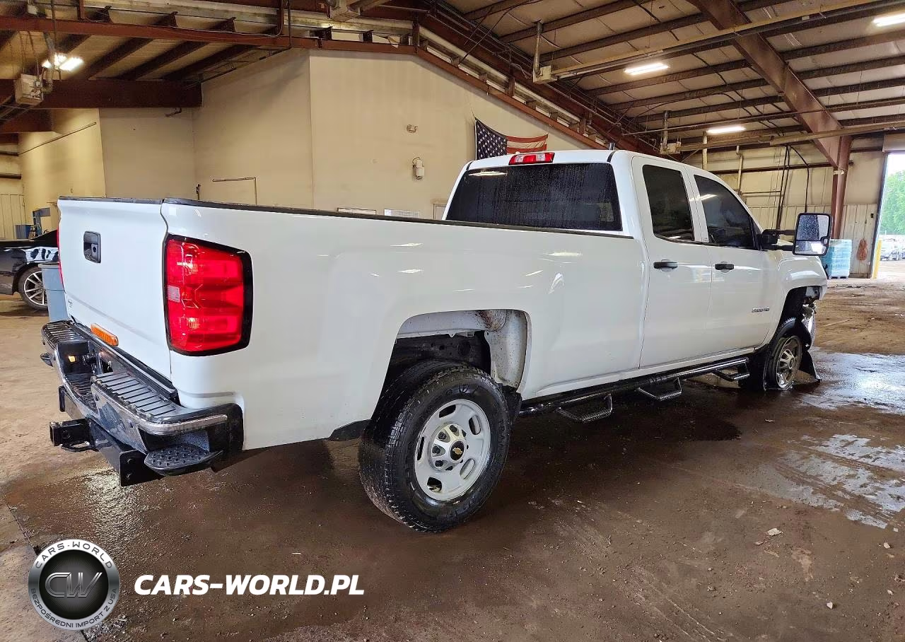 2015 Chevrolet Silverado C2500 Heavy Duty VIN:1GC2CUEG6FZ503730 - 3