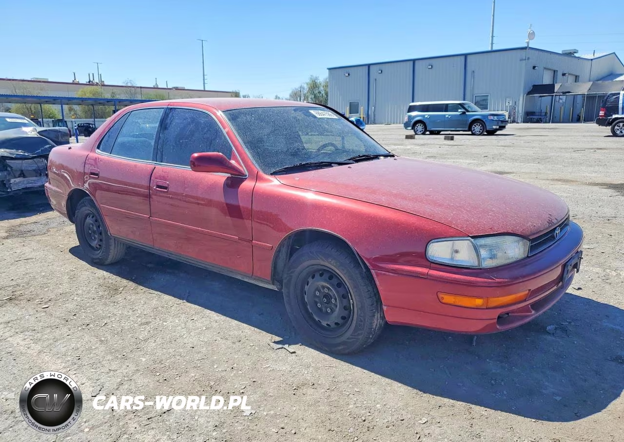 1993 Toyota Camry Le VIN:4T1SK12EXPU241550 - 4