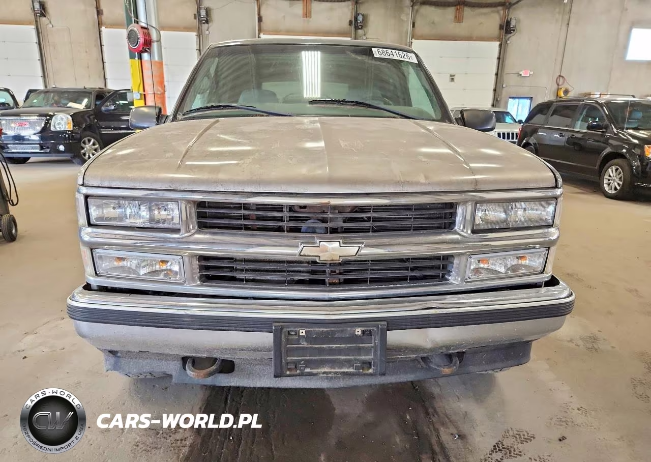 1999 Chevrolet Tahoe K1500 VIN:1GNEK13R0XJ565845 - 5