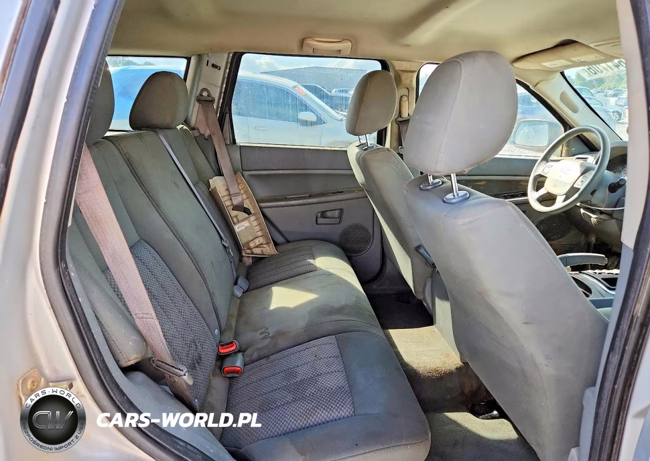 2005 Jeep Grand Cherokee Laredo VIN:1J4GS48K65C671209 - 11