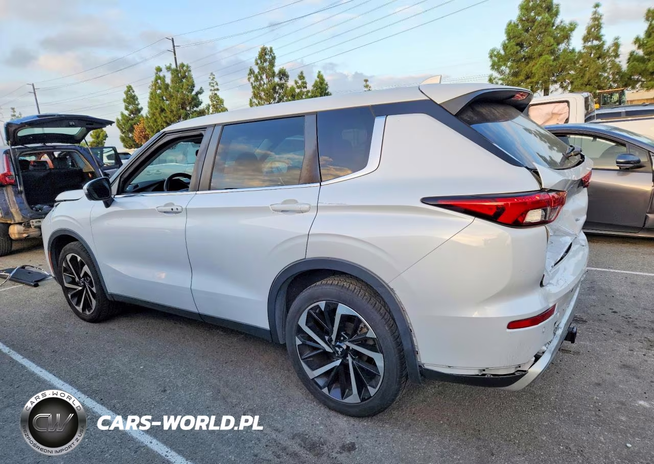 2023 Mitsubishi Outlander Se VIN:JA4J3UA89PZ012056 - 2