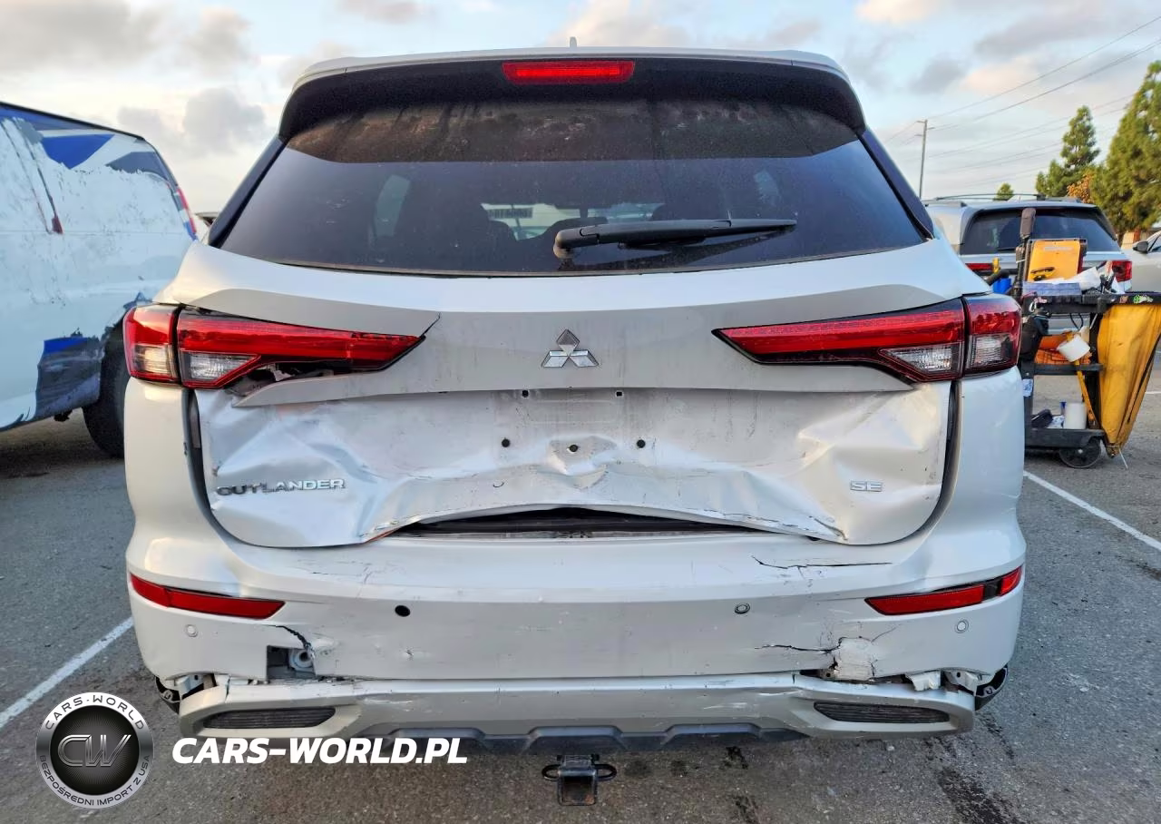 2023 Mitsubishi Outlander Se VIN:JA4J3UA89PZ012056 - 6