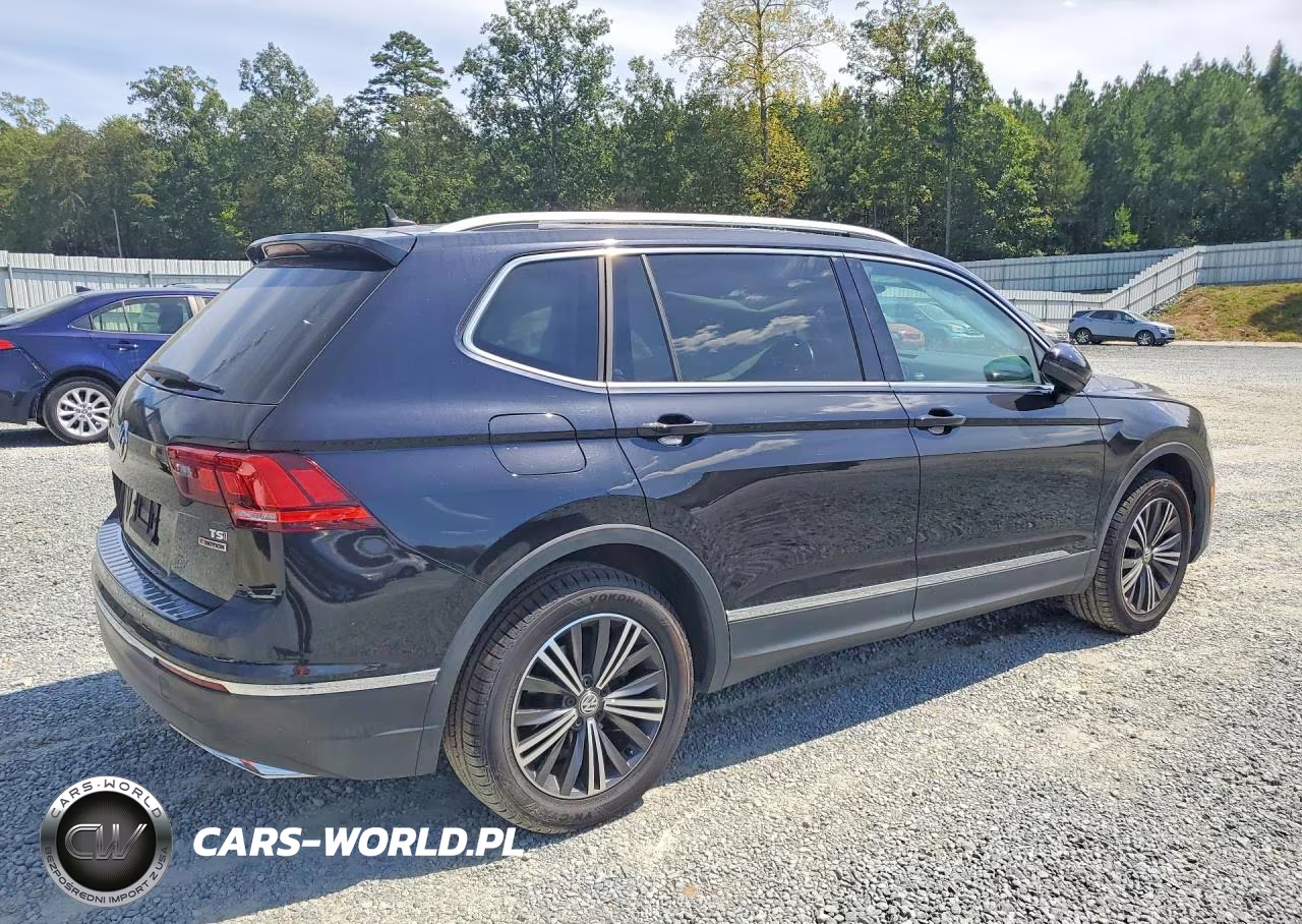 2018 Volkswagen Tiguan Se VIN:3VV2B7AX2JM029698 - 3