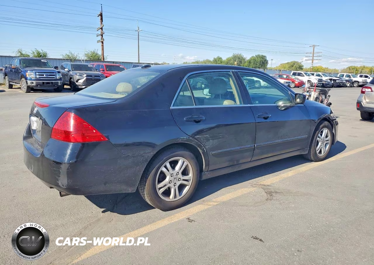 2007 Honda Accord Ex VIN:1HGCM56867A179338 - 3