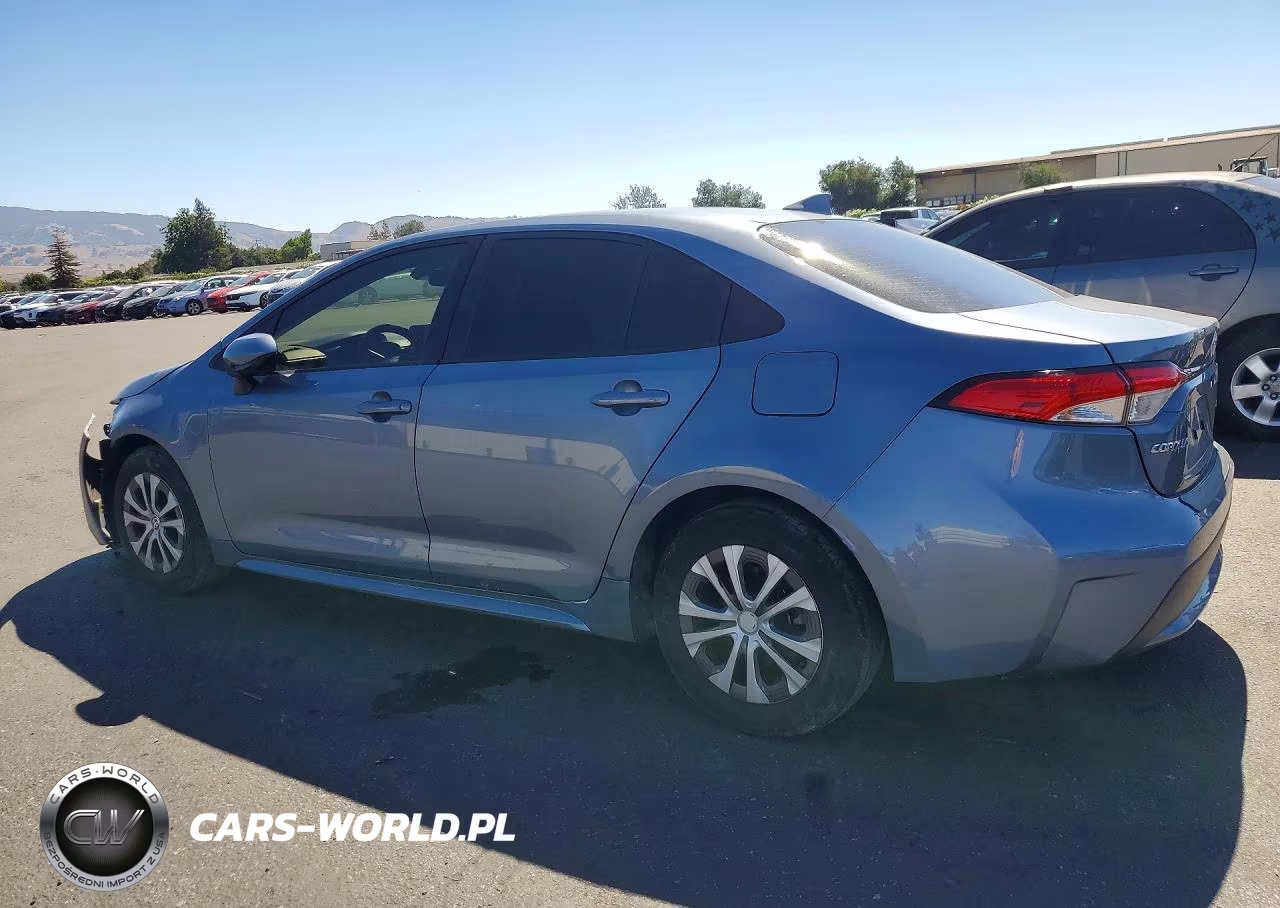 2022 Toyota Corolla Hybrid Le VIN:JTDEAMDE1NJ040749 - 2