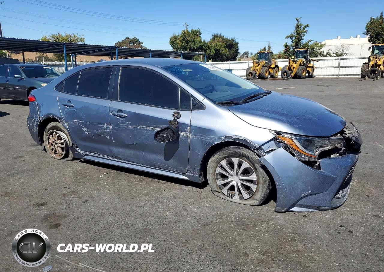 2022 Toyota Corolla Hybrid Le VIN:JTDEAMDE1NJ040749 - 4