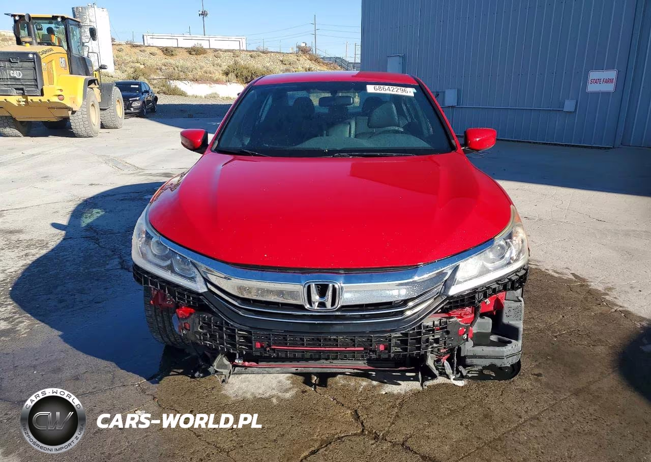 2017 Honda Accord Sport VIN:1HGCR2F58HA227333 - 5