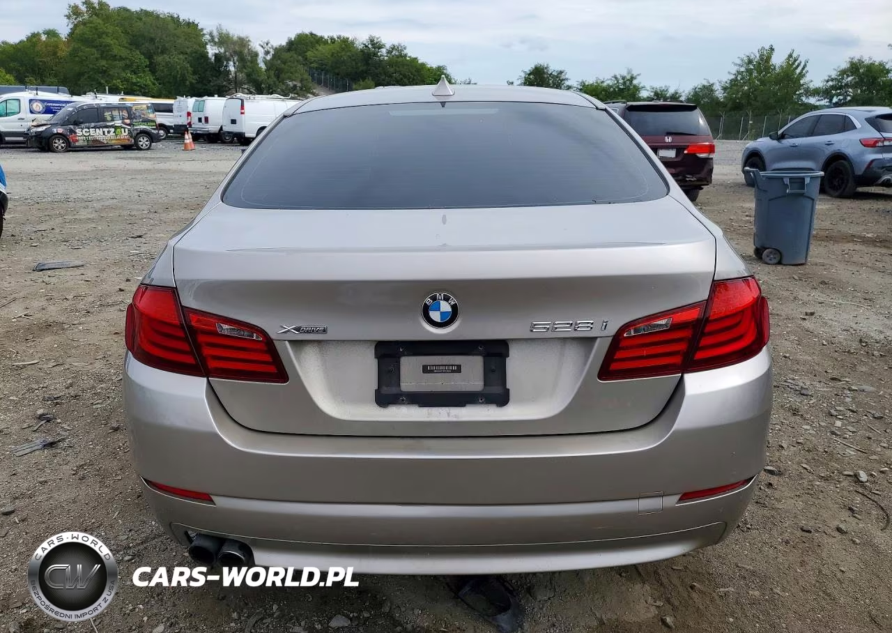 2013 BMW 528 Xi VIN:WBAXH5C57DD108848 - 6