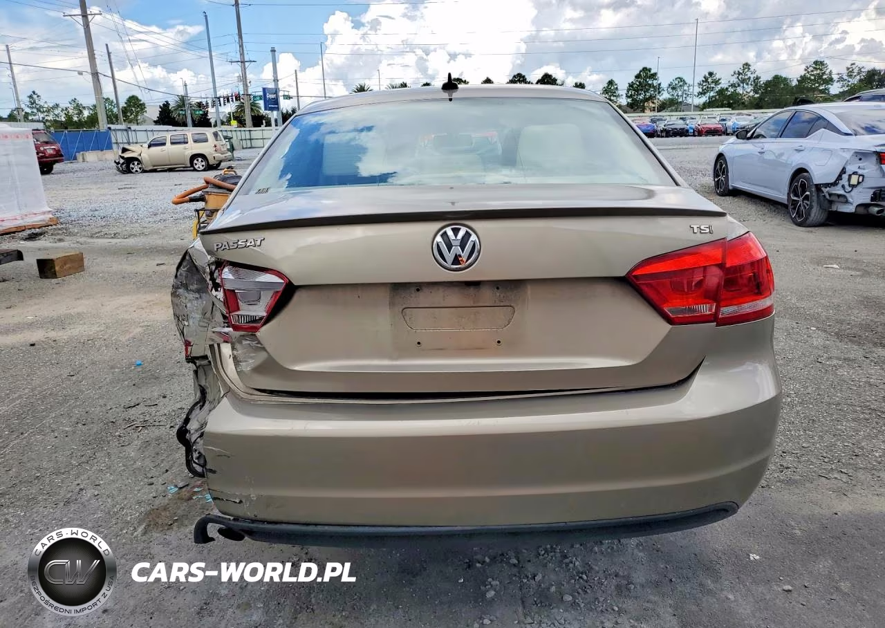 2015 Volkswagen Passat S VIN:1VWAT7A34FC109594 - 6