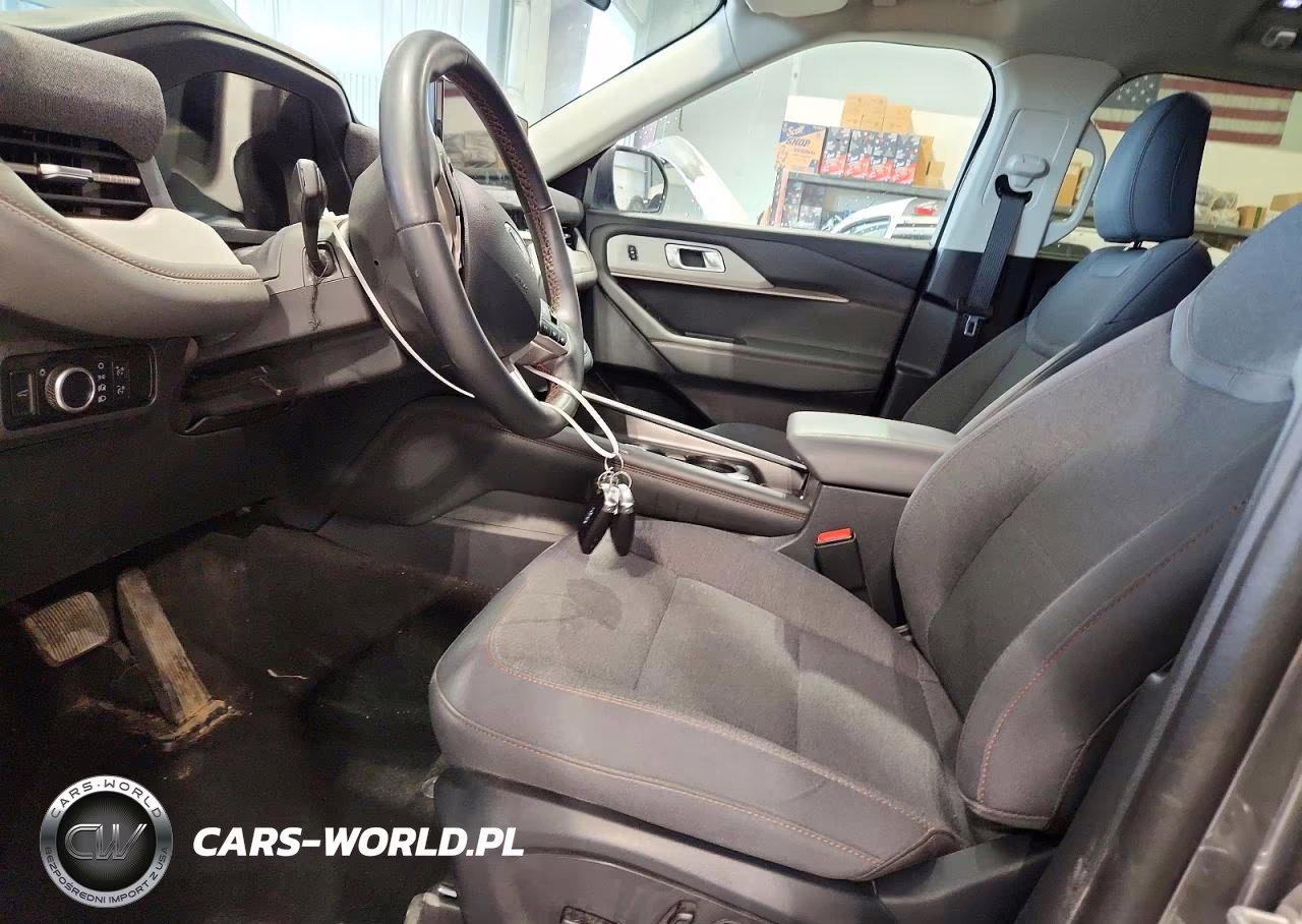 2025 Ford Explorer Active VIN:1FMUK8DH6SGA20625 - 7