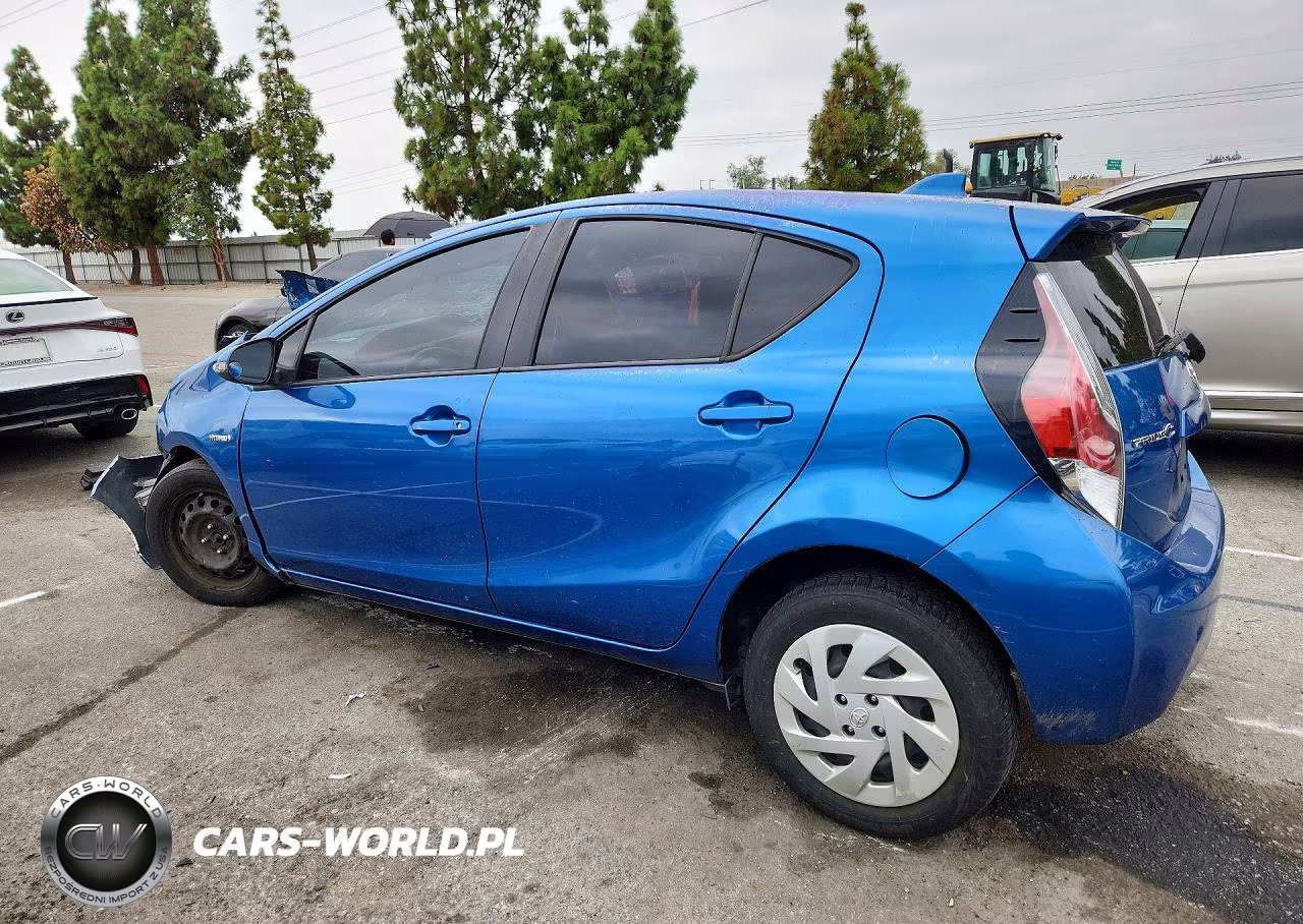 2016 Toyota Prius C One VIN:JTDKDTB33G1589362 - 2