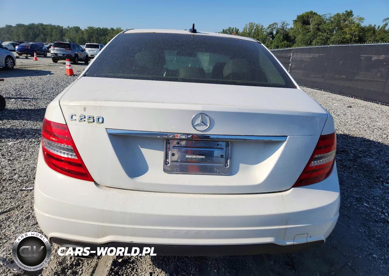 2014 Mercedes-Benz C 250 VIN:WDDGF4HB4EA965994 - 6