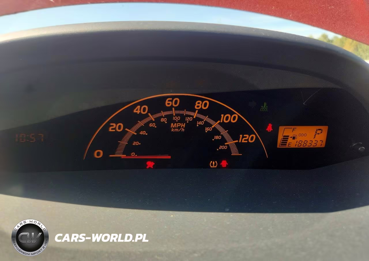 2009 Toyota Yaris Base VIN:JTDJT903X95226430 - 9