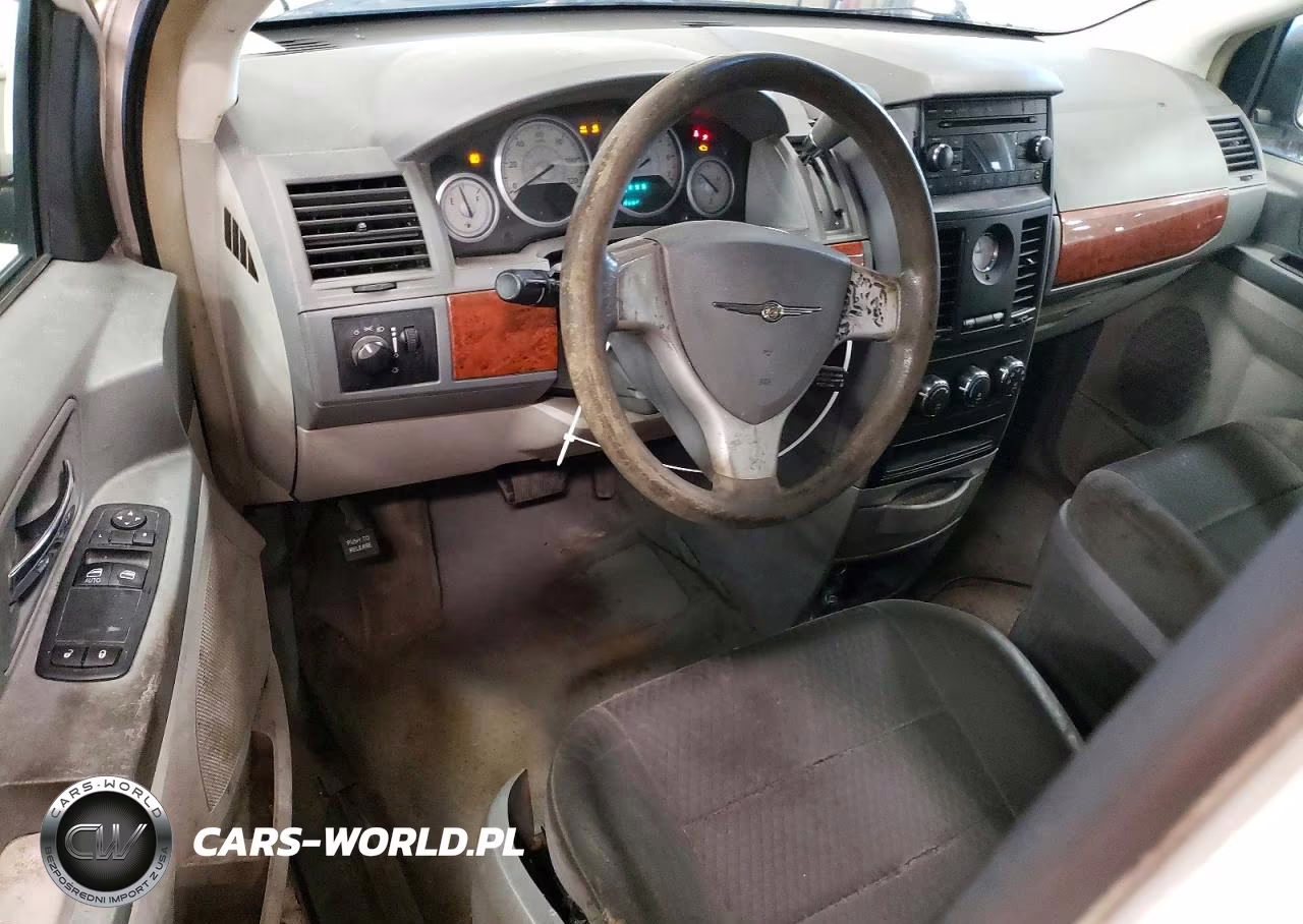 2008 Chrysler Town & Country Lx VIN:2A8HR44H18R734608 - 8