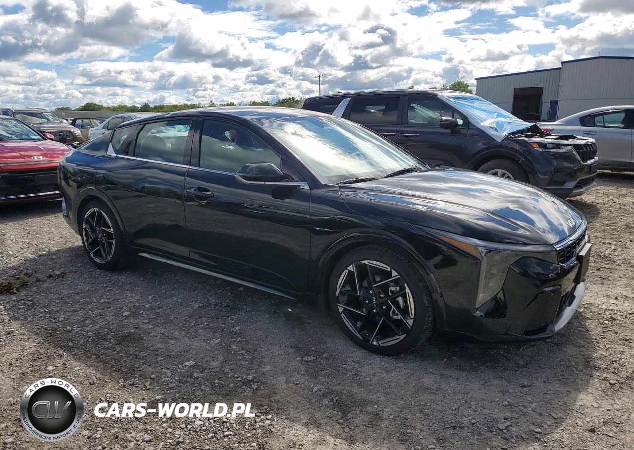 2025 Kia K4 Gt Line VIN:3KPFW4DE3SE177657 - 4