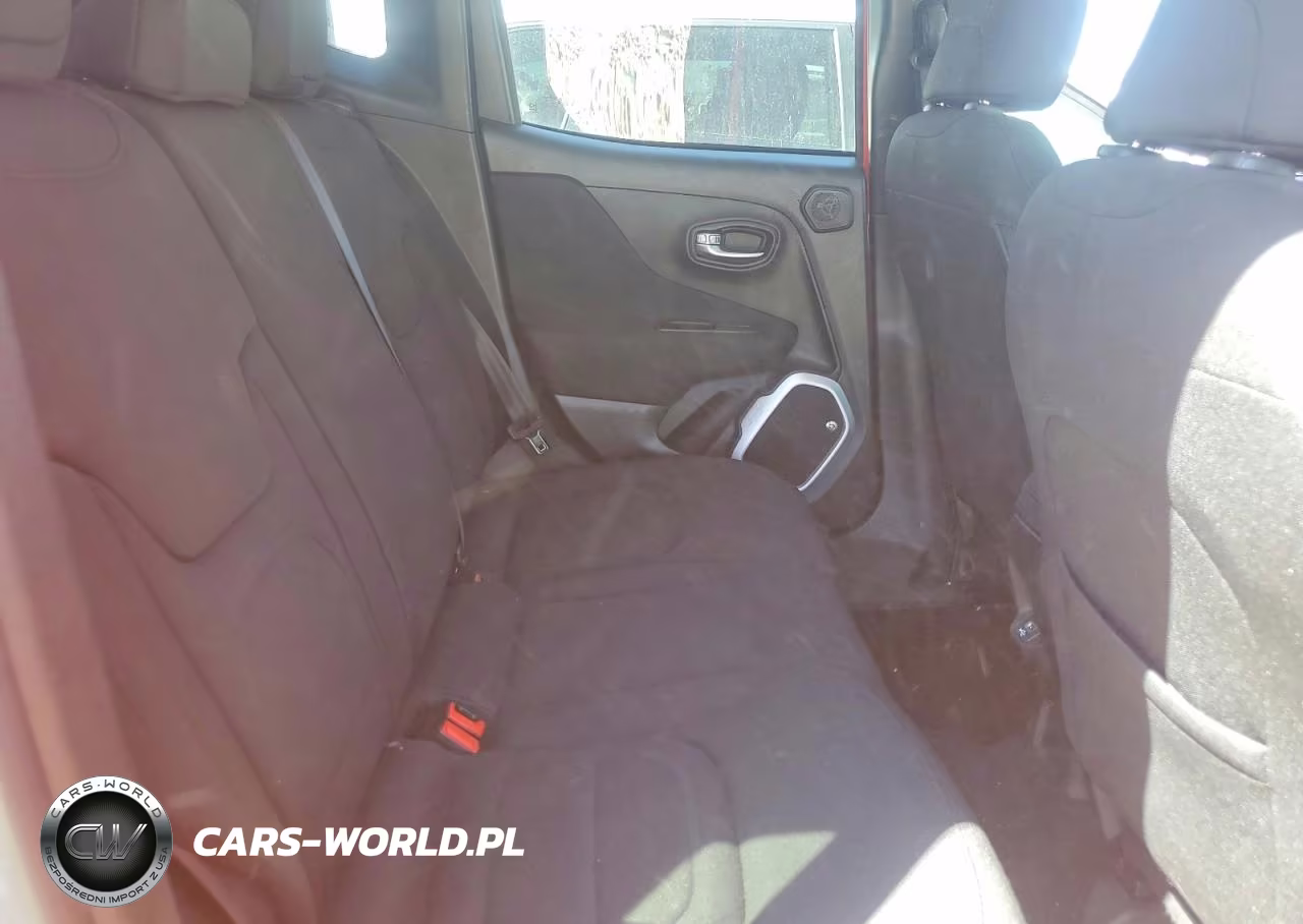 2018 Jeep Renegade Latitude VIN:ZACCJBBBXJPH60999 - 11