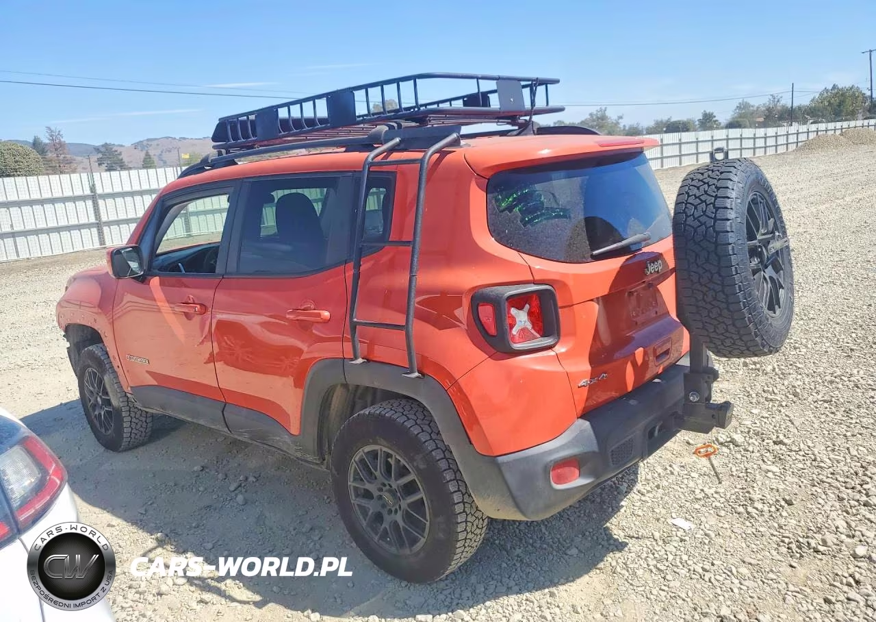 2018 Jeep Renegade Latitude VIN:ZACCJBBBXJPH60999 - 2