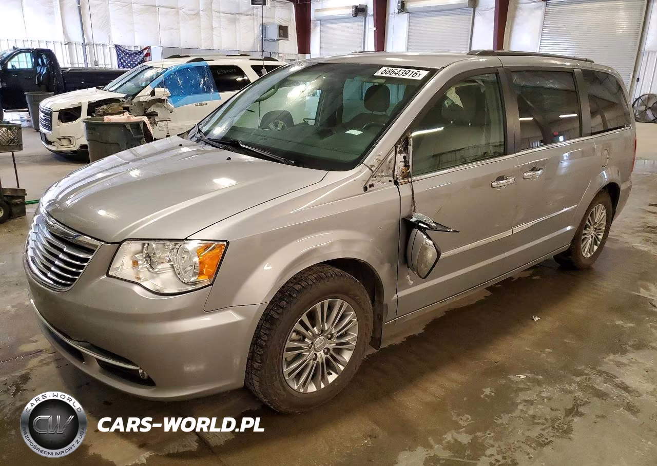 2015 Chrysler Town & Country Touring L VIN:2C4RC1CG0FR514829 - 1