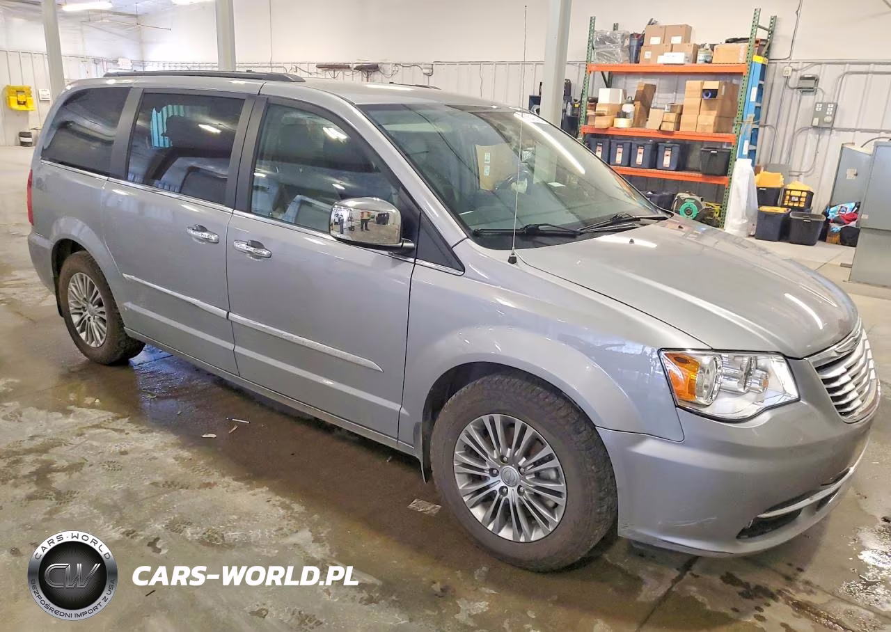 2015 Chrysler Town & Country Touring L VIN:2C4RC1CG0FR514829 - 4