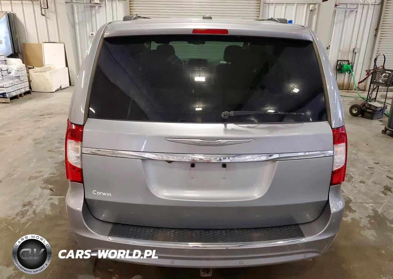 2015 Chrysler Town & Country Touring L VIN:2C4RC1CG0FR514829 - 6