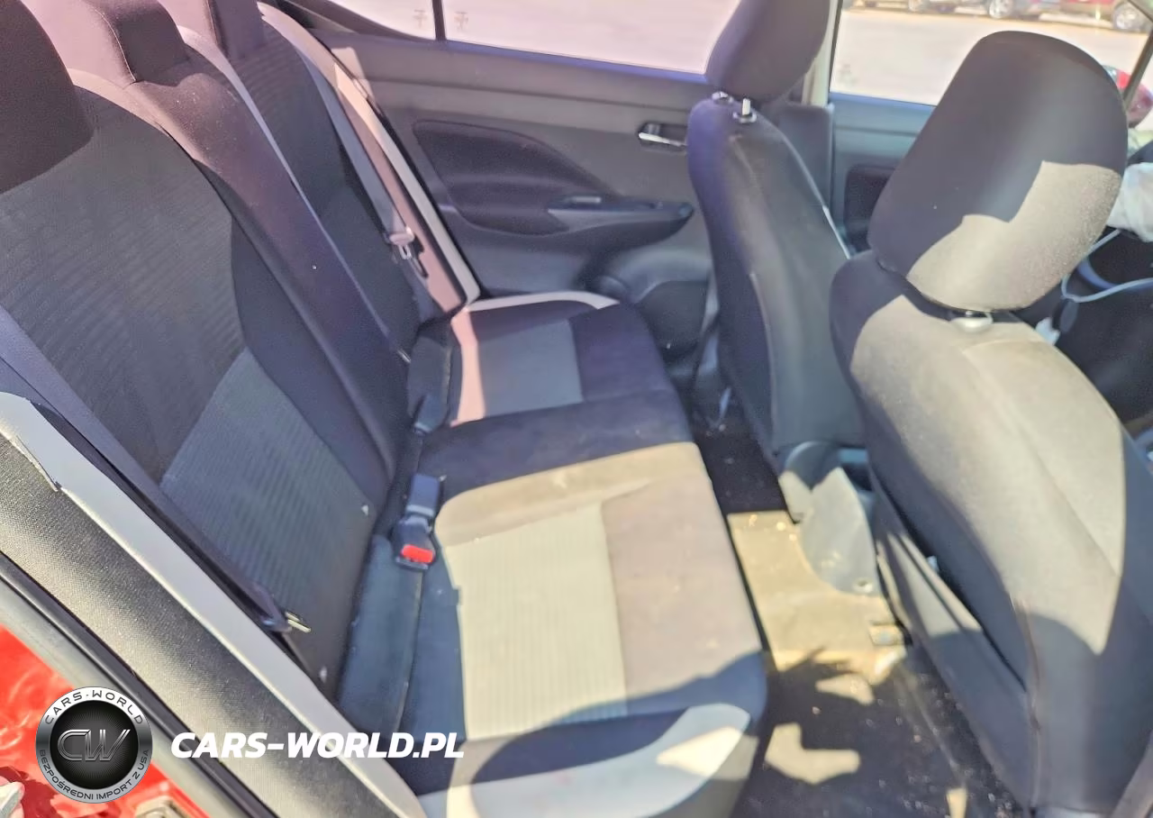 2022 Nissan Versa Sv VIN:3N1CN8EVXNL864813 - 10