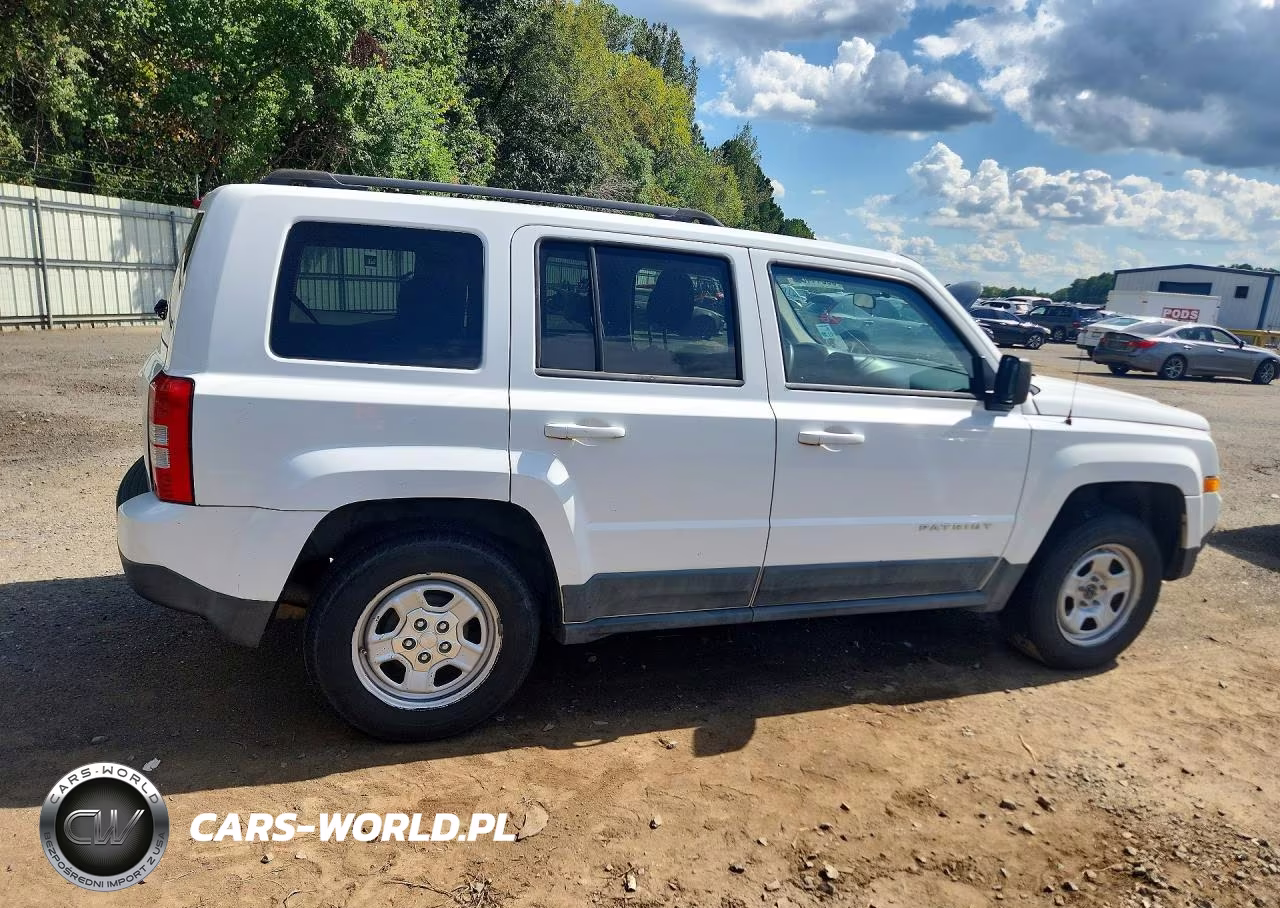 2011 Jeep Patriot Sport VIN:1J4NT1GA5BD196766 - 3
