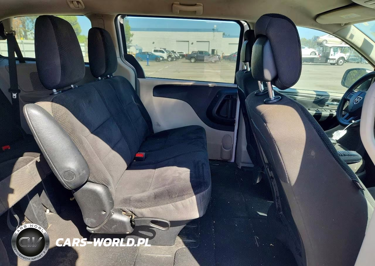 2019 Dodge Grand Caravan Se VIN:2C4RDGBG9KR787697 - 10