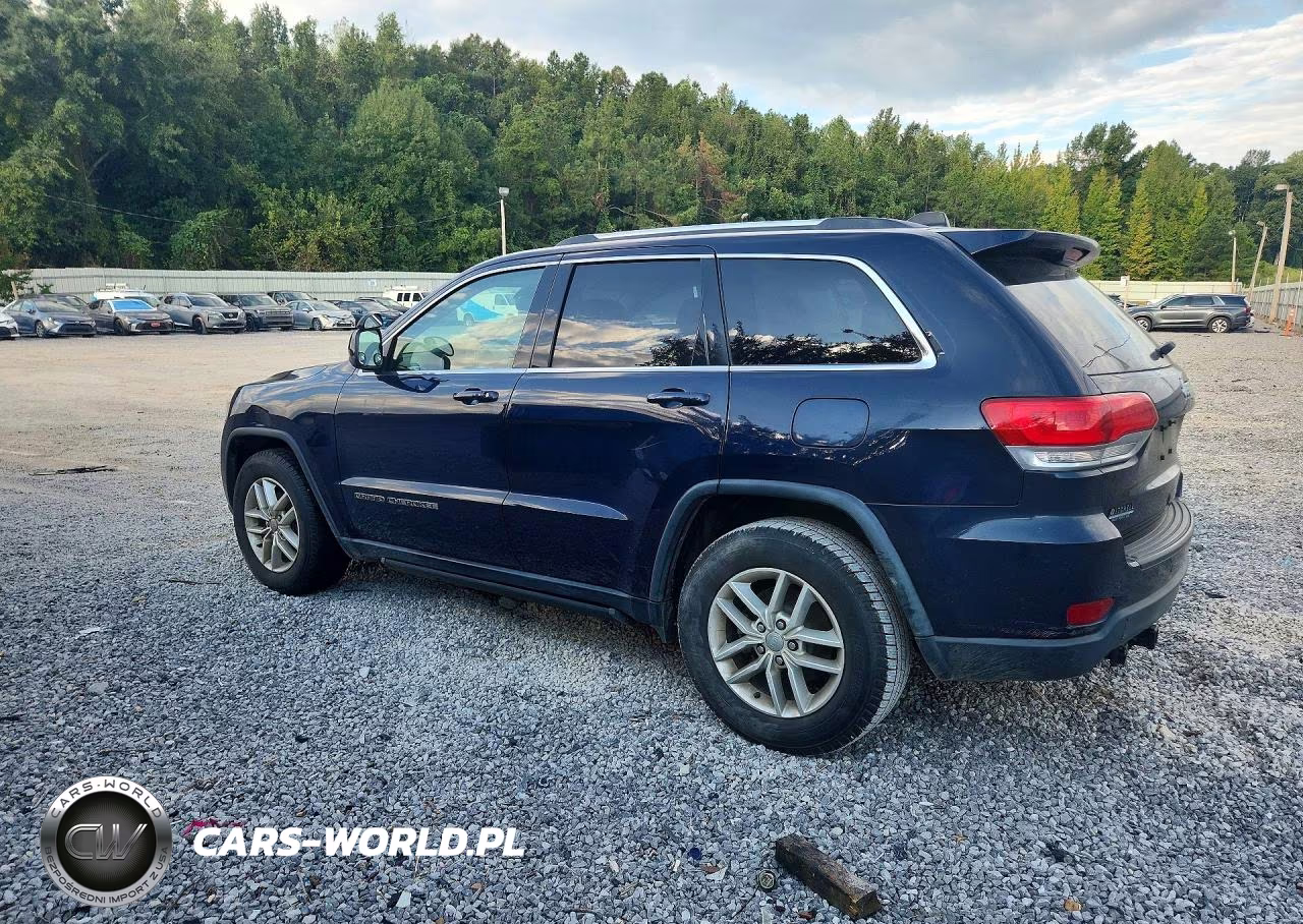 2017 Jeep Grand Cherokee Laredo VIN:1C4RJEAG2HC638127 - 2
