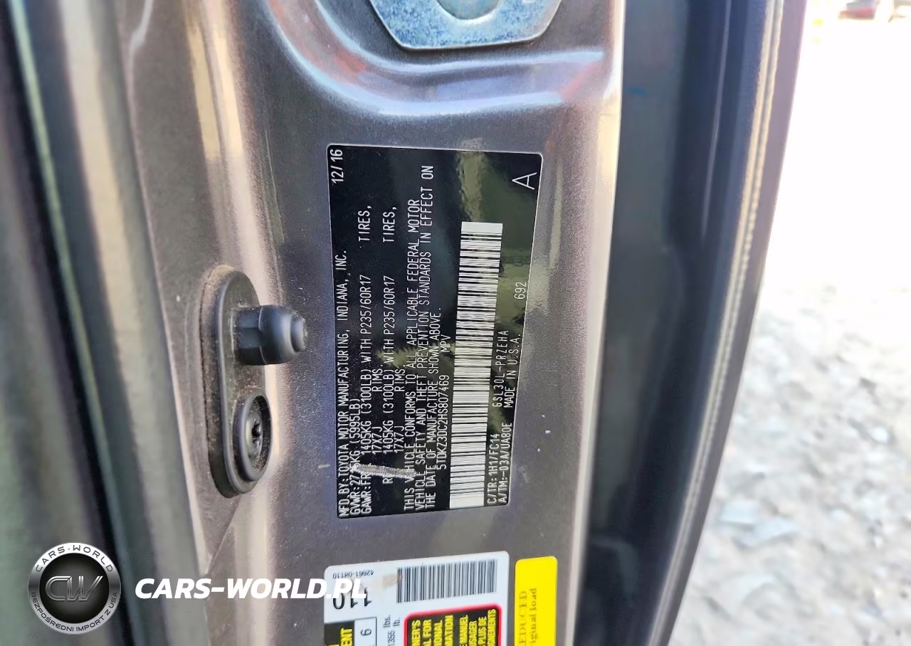 2017 Toyota Sienna VIN:5TDKZ3DC2HS807469 - 13