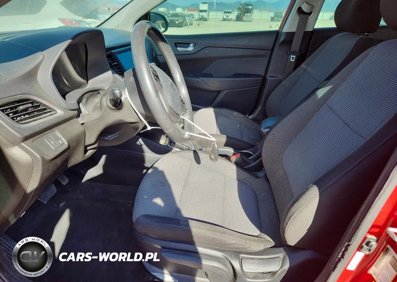 2018 Hyundai Accent Limited VIN:3KPC34A33JE004704 - 7