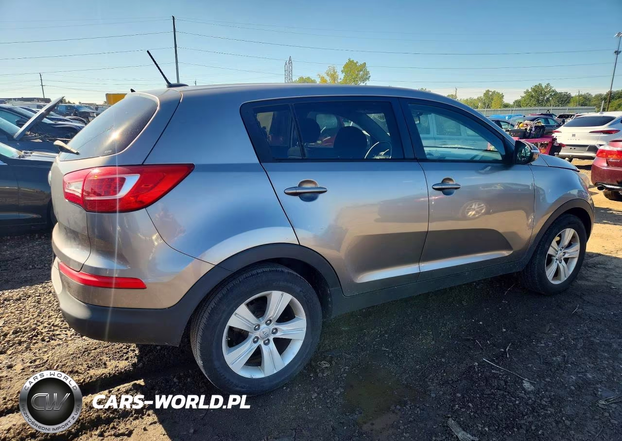 2013 Kia Sportage Lx VIN:KNDPB3A23D7361391 - 3