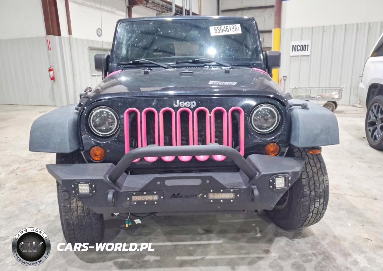 2011 Jeep Wrangler Sport VIN:1J4AA2D13BL576824 - 5