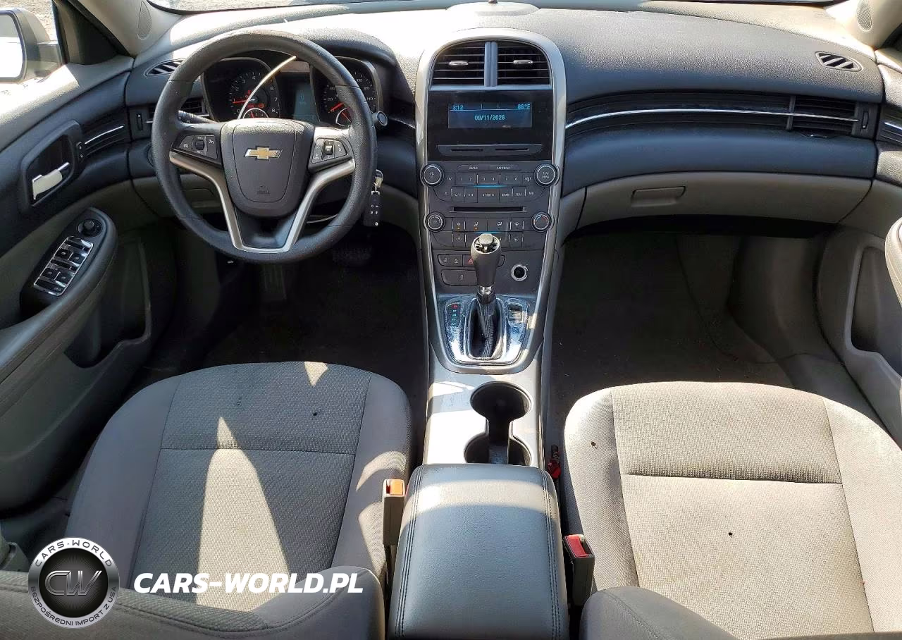 2013 Chevrolet Malibu Ls VIN:1G11B5SAXDF142496 - 8