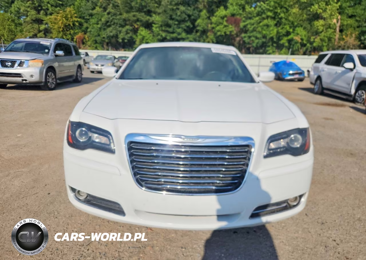2014 Chrysler 300 S VIN:2C3CCABGXEH361196 - 5