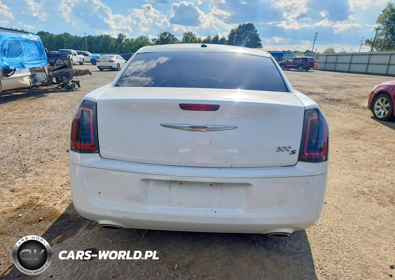 2014 Chrysler 300 S VIN:2C3CCABGXEH361196 - 6